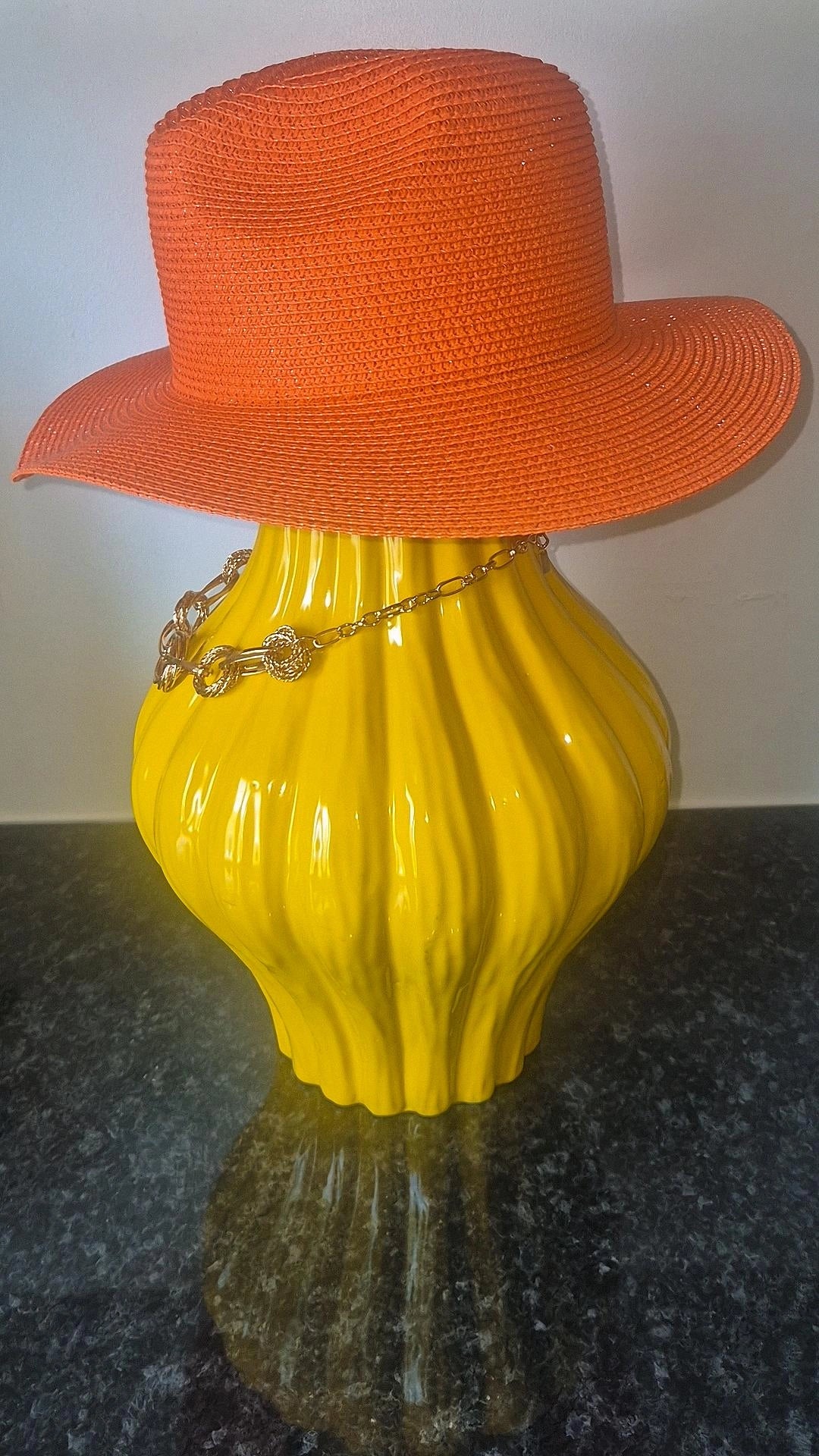 Chapeau Orange
