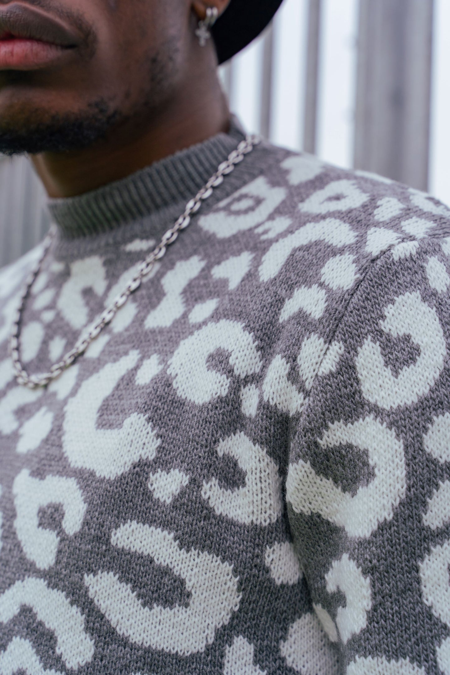 UNIPLAY Pull-over gris/blanc